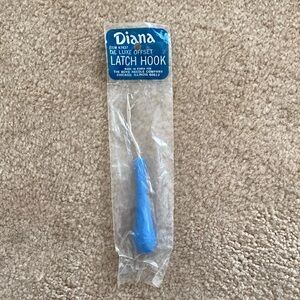 Diana Deluxe Offset Latch Hook NEW